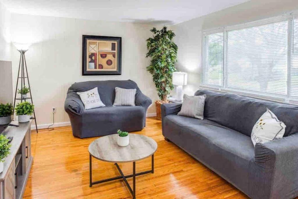 Amazing Ranch Mins Away From Airprt/Rit/Dwtn/Uofr Apartment Rochester Exterior photo